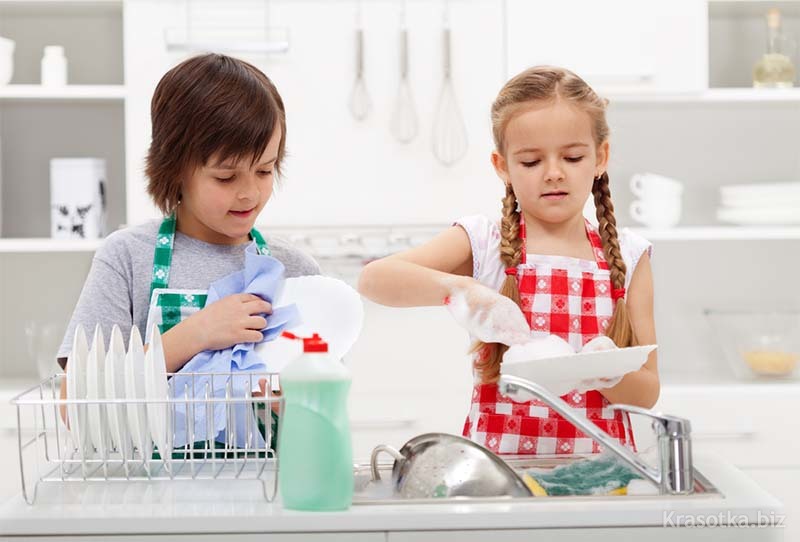 Приобщение детей к домашнему труду