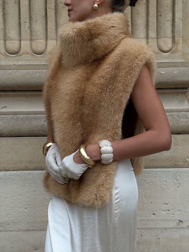 Меховые аксессуары Меховые аксессуары