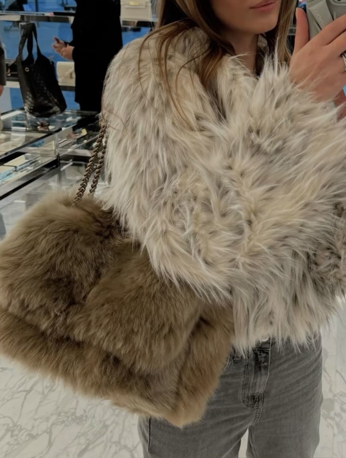 Меховые аксессуары Меховые аксессуары