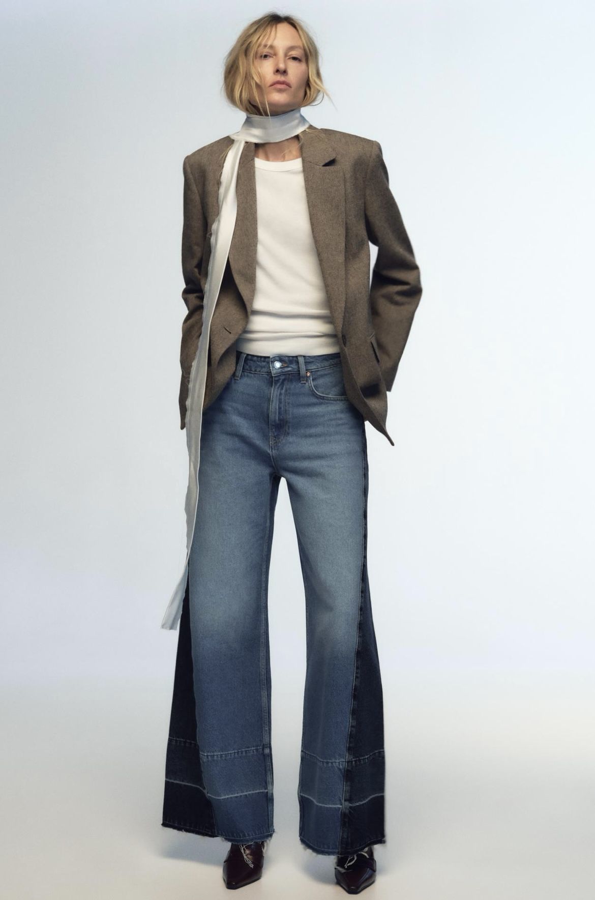 ������-����