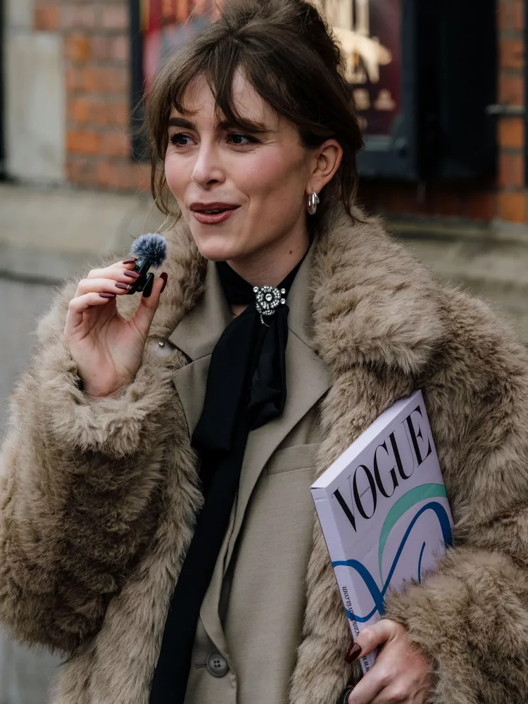 ����� 2026