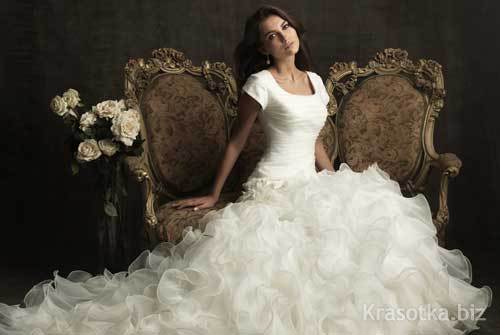   Allure Bridals 