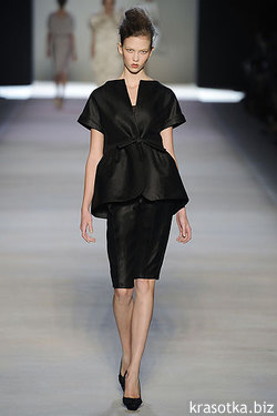 -     GIAMBATTISTA VALLI